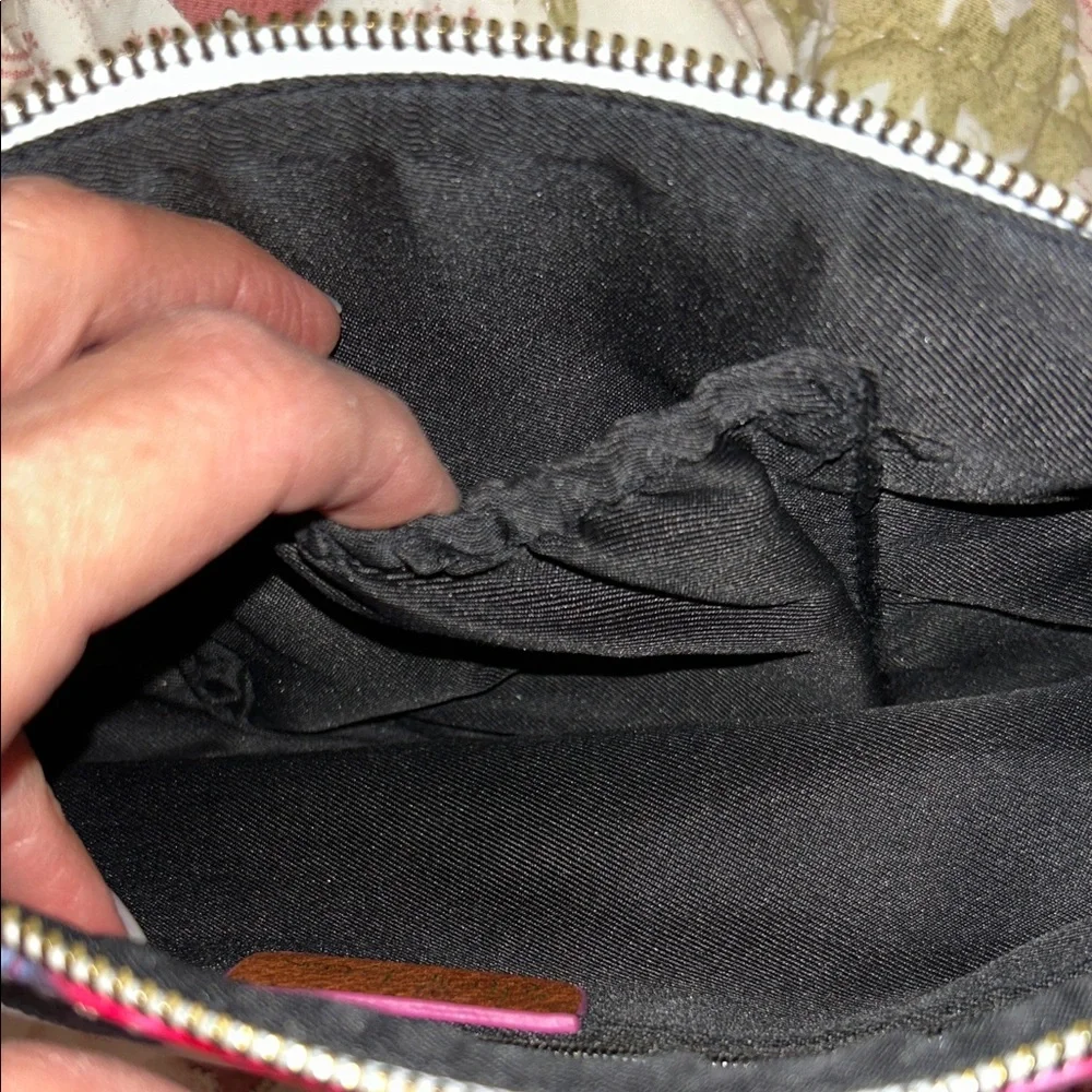 Elliott Lucca White and Red Floral Crossbody Bag - Picture 11 of 11